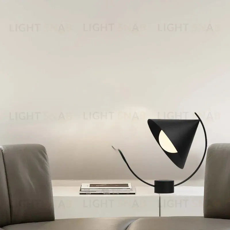 Настольная лампа MERIDIAN N5543