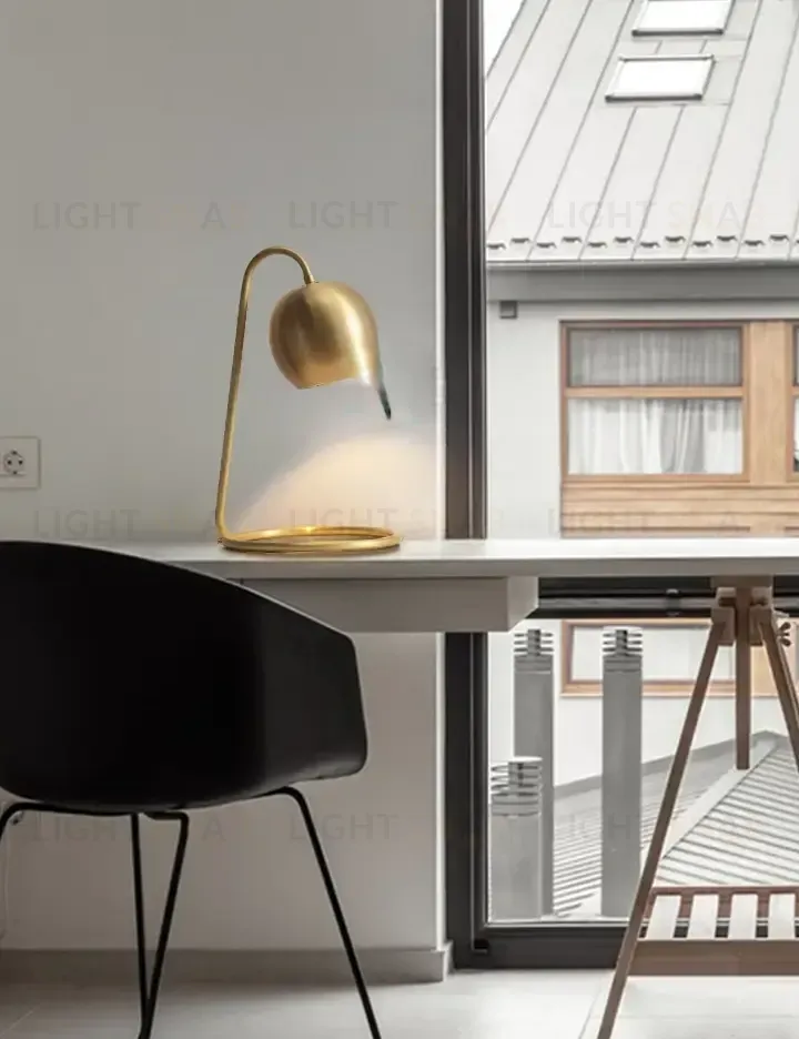 Дизайнерская настольная лампа SCOOP N262