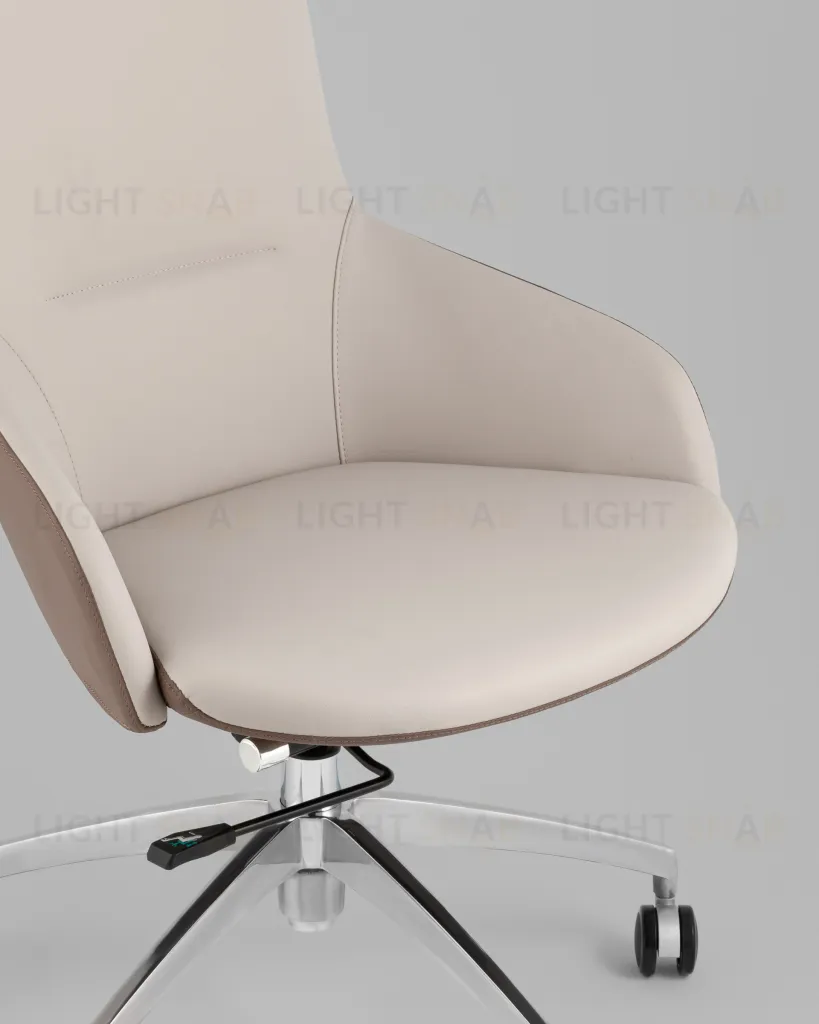 Кресло офисное TopChairs Soulo светло-серый, коричневый УТ000039419