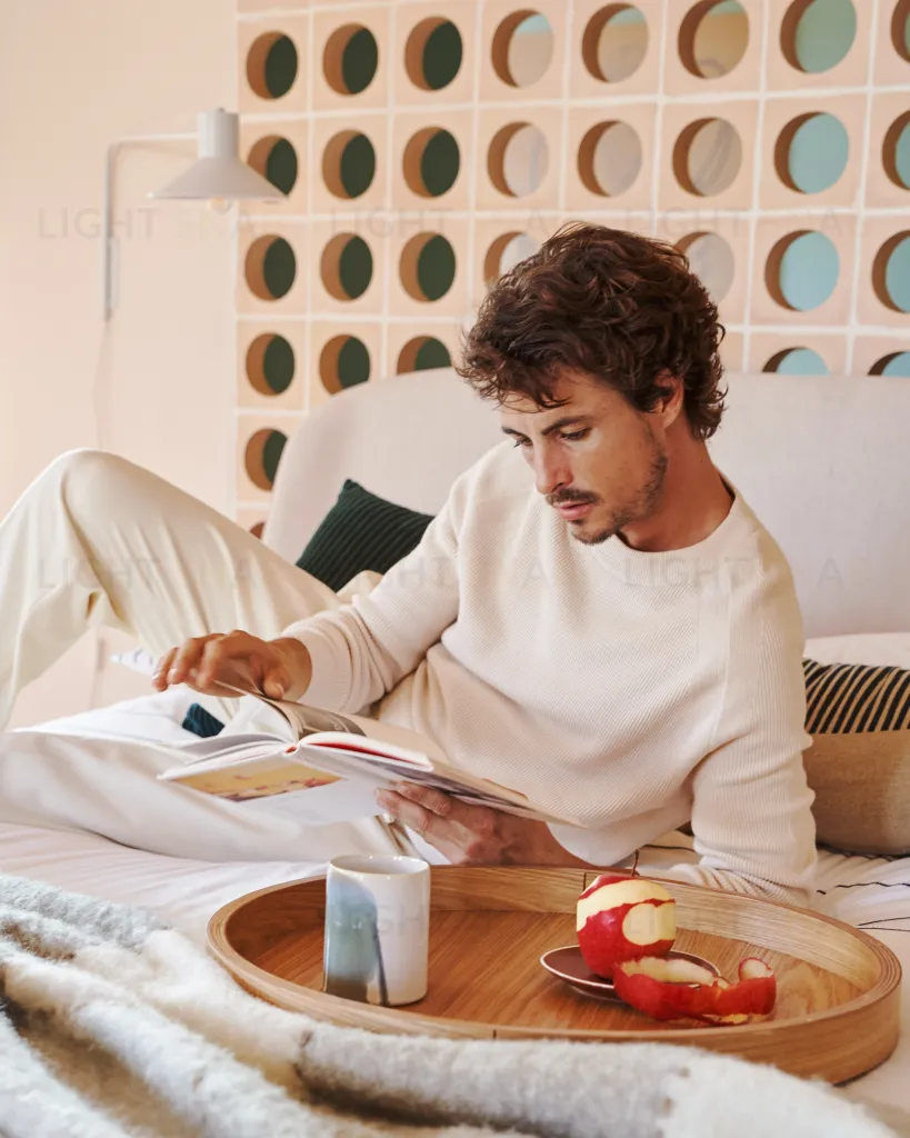 Octavia Прикроватная тумбочка из ясеневой фанеры Ø 55 см 178344