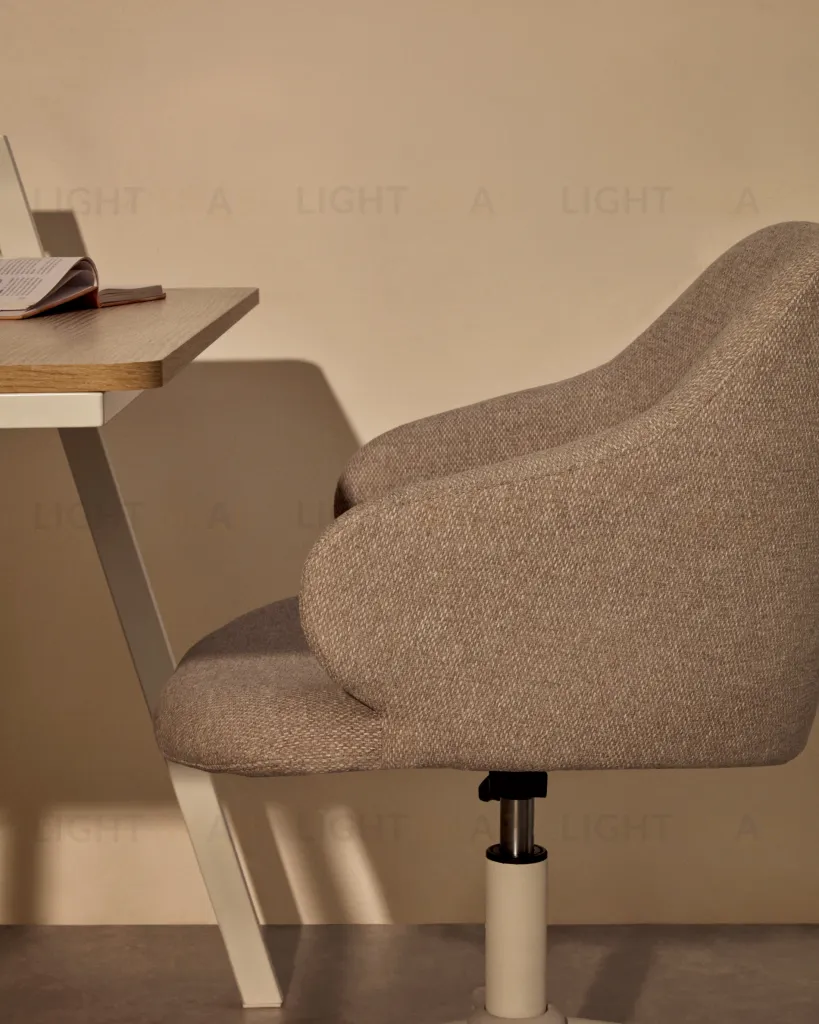 Офисное кресло Einara светло-серое 101894