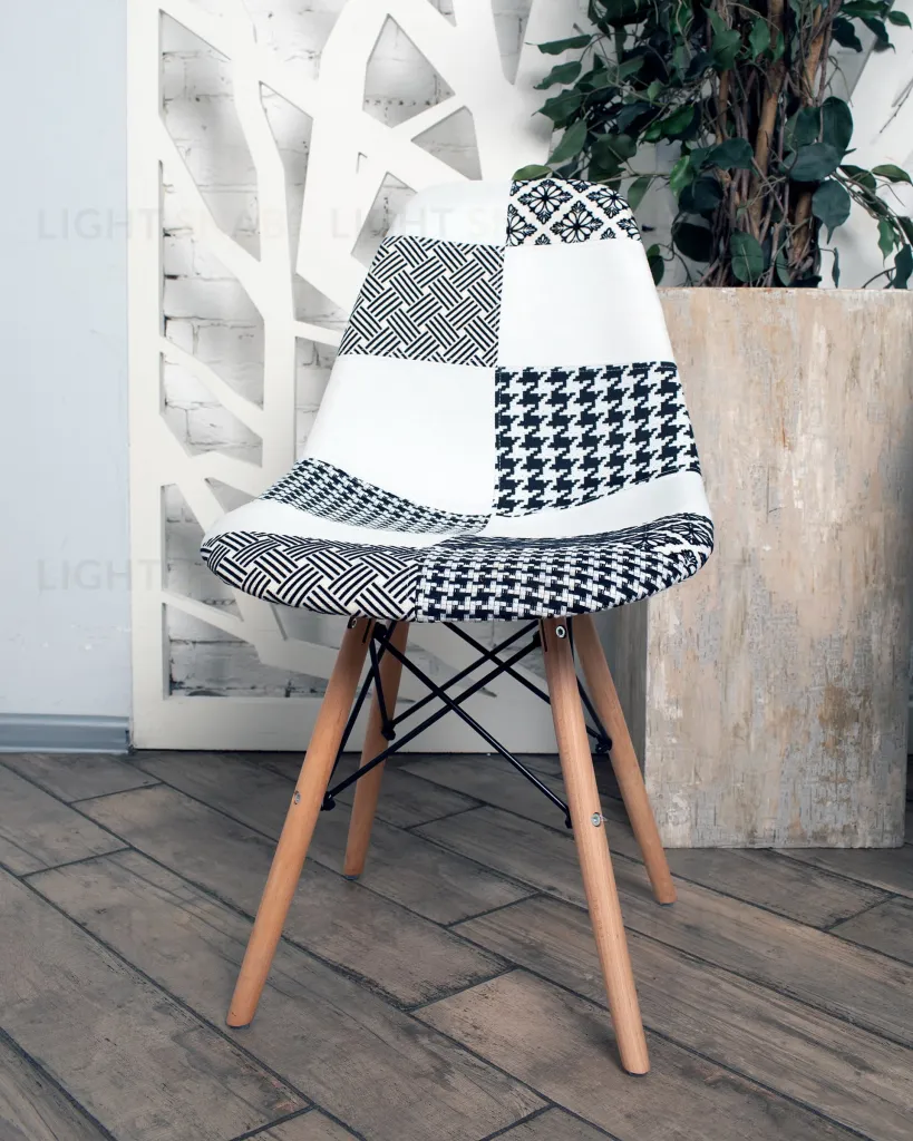 Стул Eames DSW пэчворк черно-белый УТ000002351