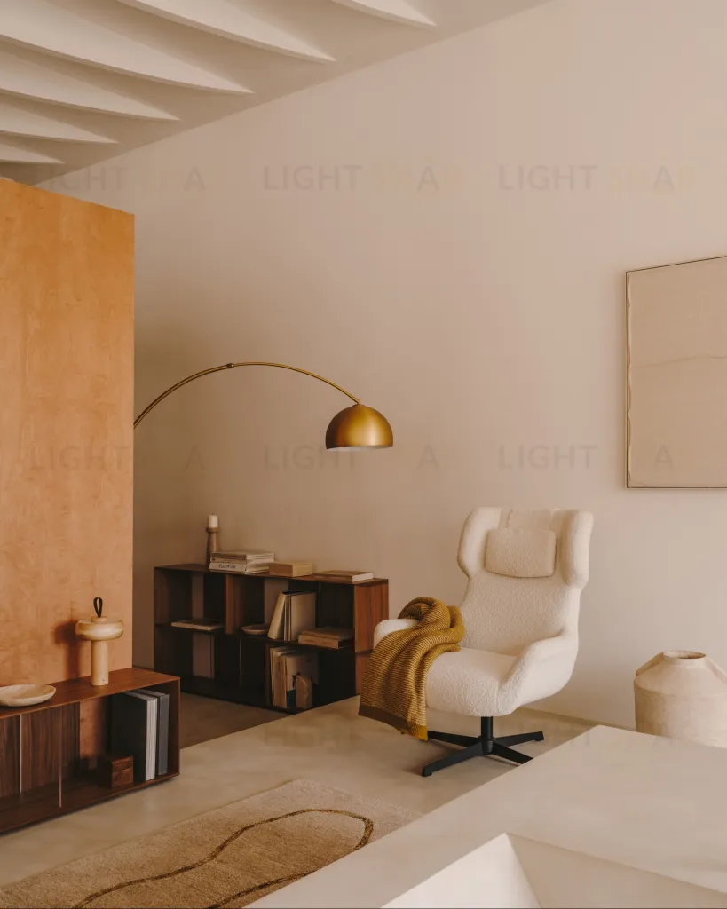 Madali Металлический торшер с латунной отделкой и основой из белого мрамора 178152