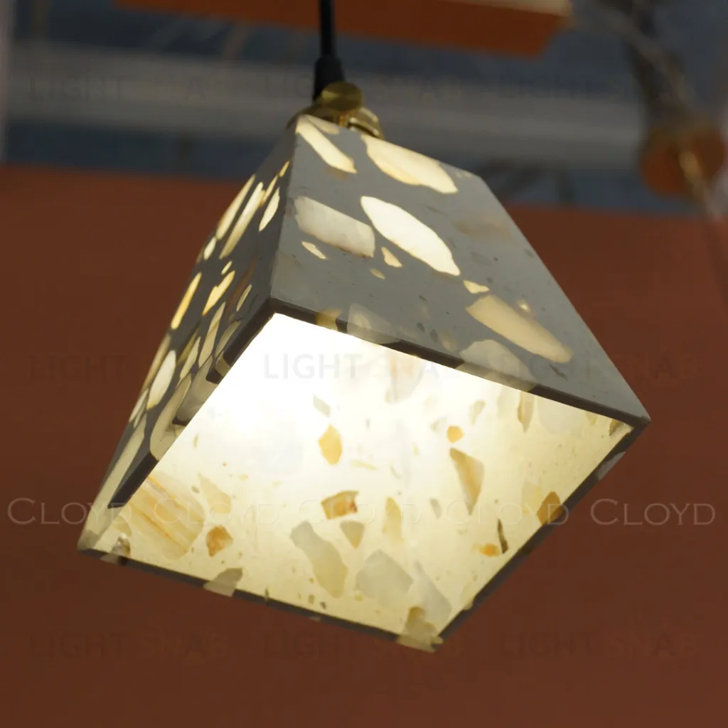  Подвесной светильник Cloyd MATERIA P1 / pyramid - латунь (арт.12182)  12182