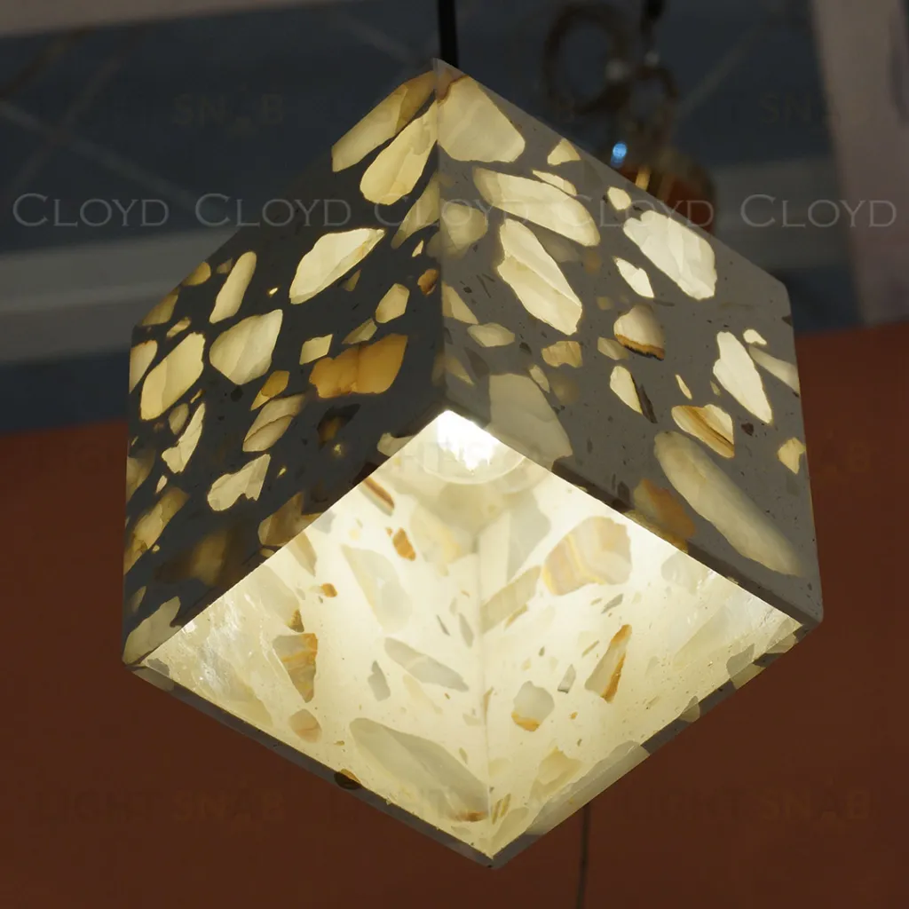  Подвесной светильник Cloyd MATERIA P1 / cube - латунь (арт.12181)  12181