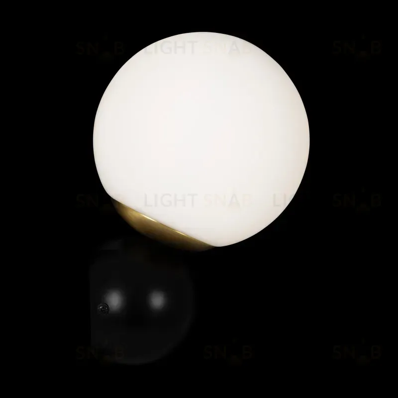 Бра Maytoni MOD048WL-01G MOD048WL-01G