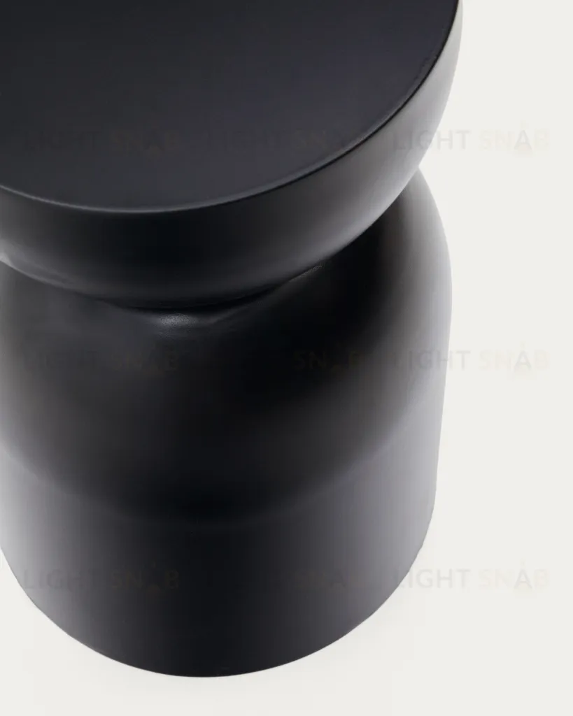 Rachel Приставной столик из металла с черной отделкой Ø 30,5 см 157193