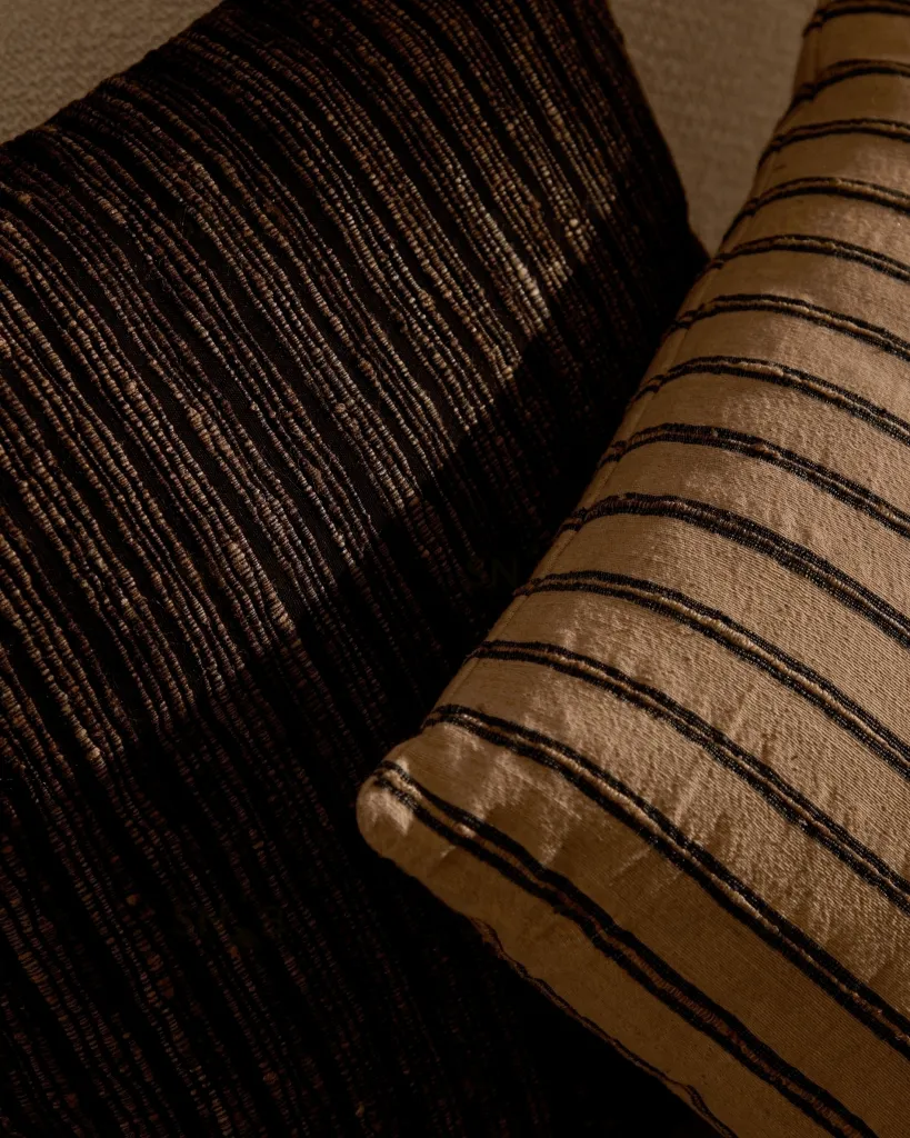 Чехол на подушку Anir из разноцветного шелка и хлопка 45 x 45 см 210710