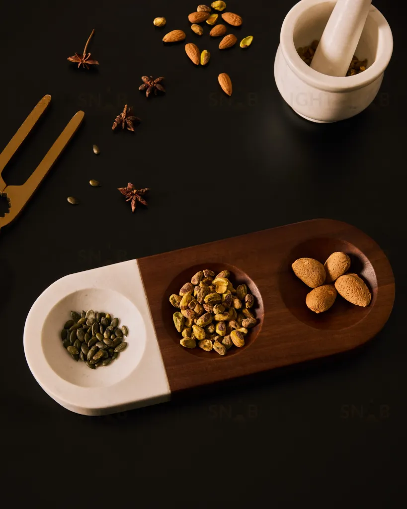 Сервировочный поднос для закусок Tori  из акации и белого мрамор 209261