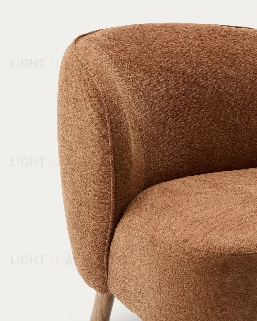 Кресло Ulit из терракотового шенилла с ножками из бука в натуральной отделке 219331