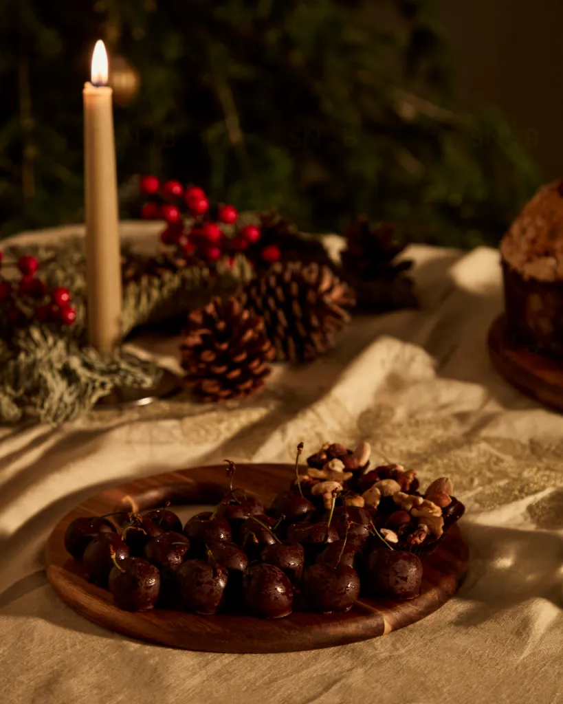 Сервировочная доска Klot среднего размера из акации 209215