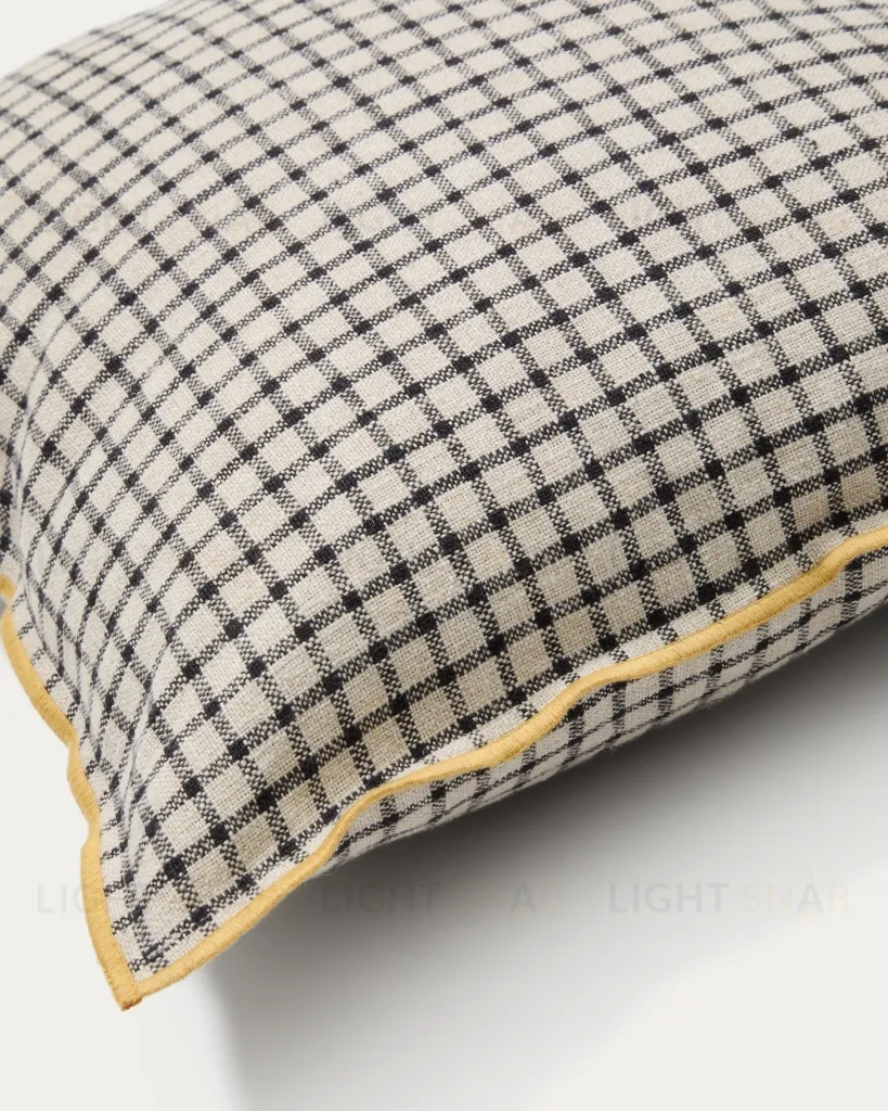 Чехол для подушки Airi в бежевую клетку с желтой окантовкой 45 x 45 см 212477