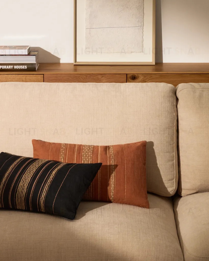 Чехол для подушки из льна Sairu оранжевого цвета с вышивкой из джута 30 x 50 см 262057