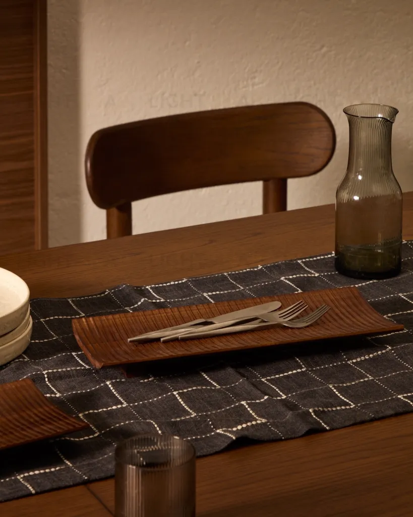 Маленькая сервировочная доска Rommu из акации 208159