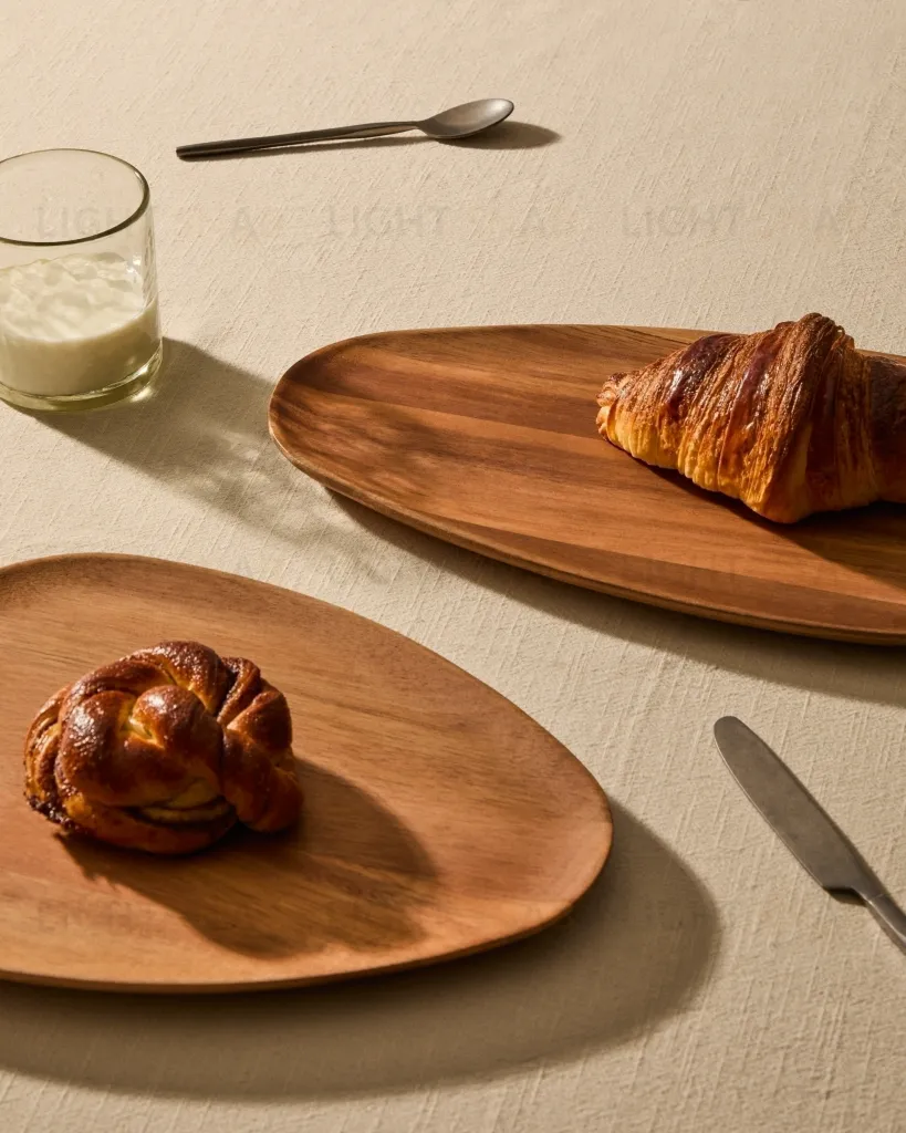 Набор из 2 сервировочных досок Nukha из древесины акации 262035