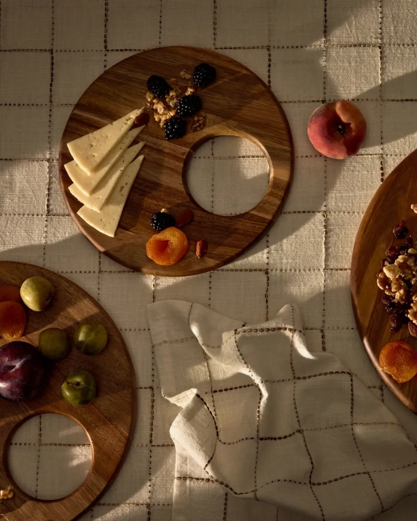 Доска сервировочная малая Klot из акации 209213