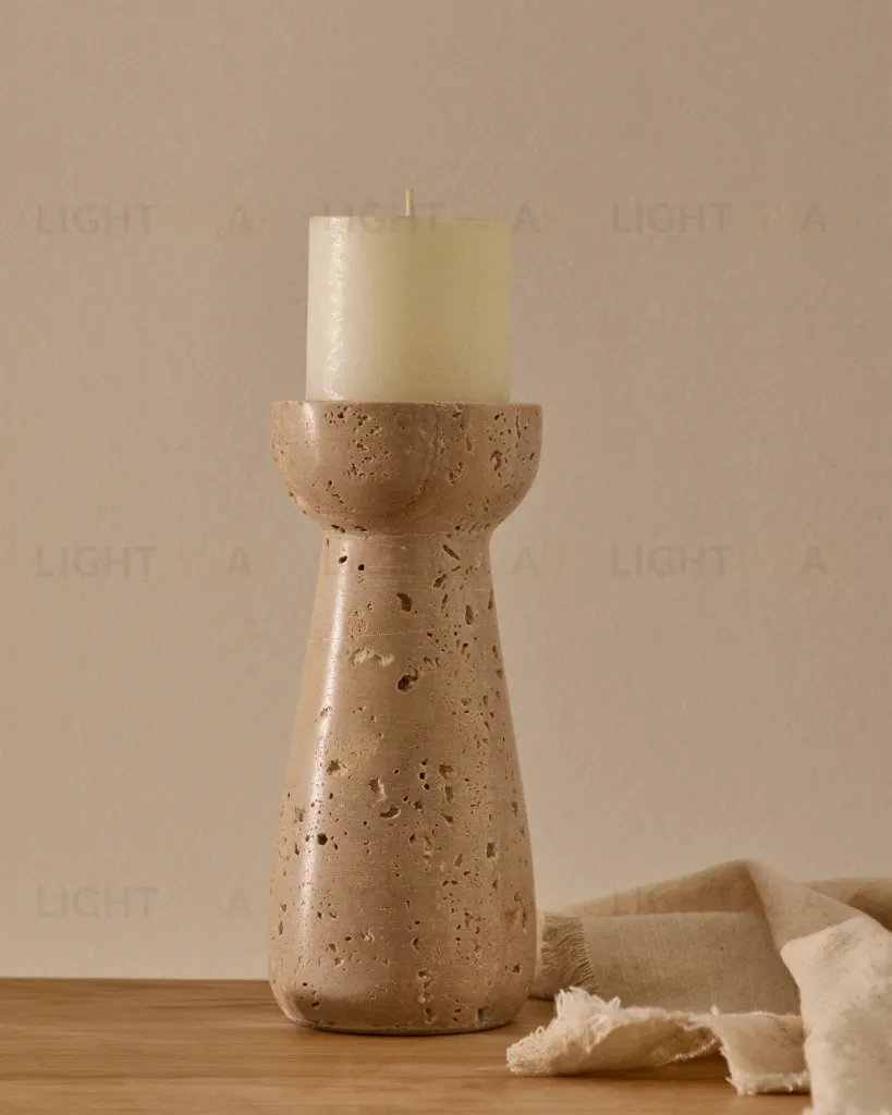 Маленький подсвечник из бежевого травертина Magan 210374