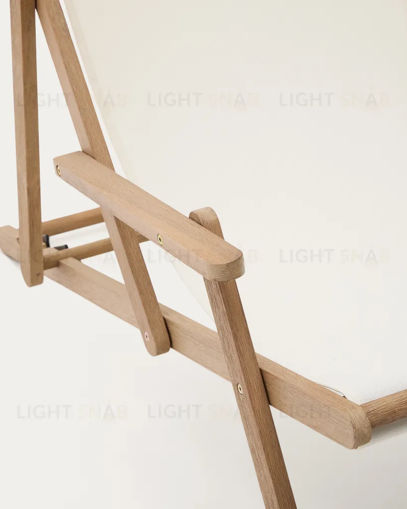 Cкладное кресло Vilara для улицы из акации и текстиля белого цвета 262389