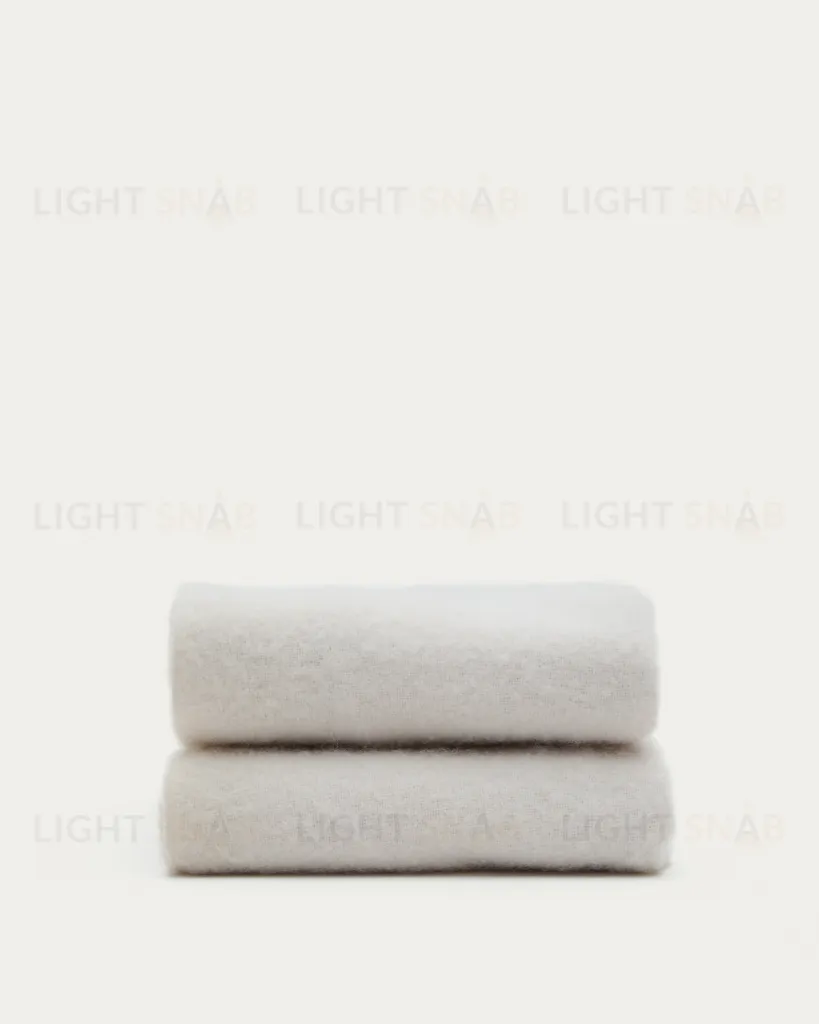 Hura Плед из шерсти цвета экрю с оборками 170 х 130 см 210326