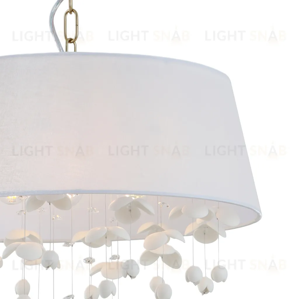 13029/6P White V000558