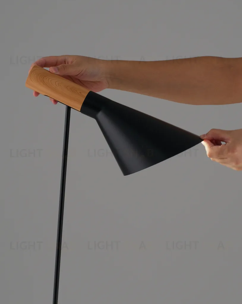 Лампа настольная Moderli V11333-1T Turin УТ000039559