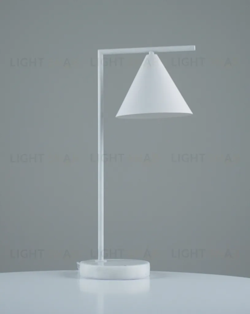 Лампа настольная Moderli V11063-1T Omaha УТ000038739