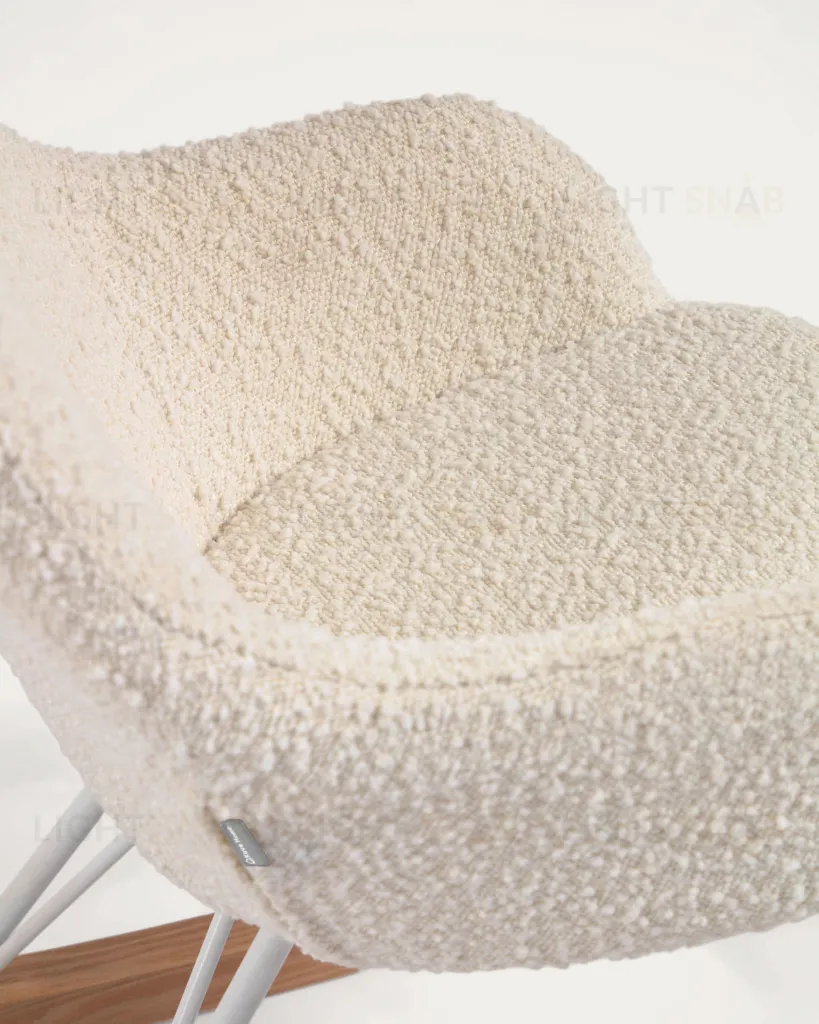 Детское кресло-качалка Joey из белой ткани букле 108750