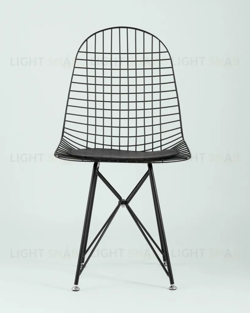 Стул обеденный Eiffel черный с черной подушкой УТ000004229