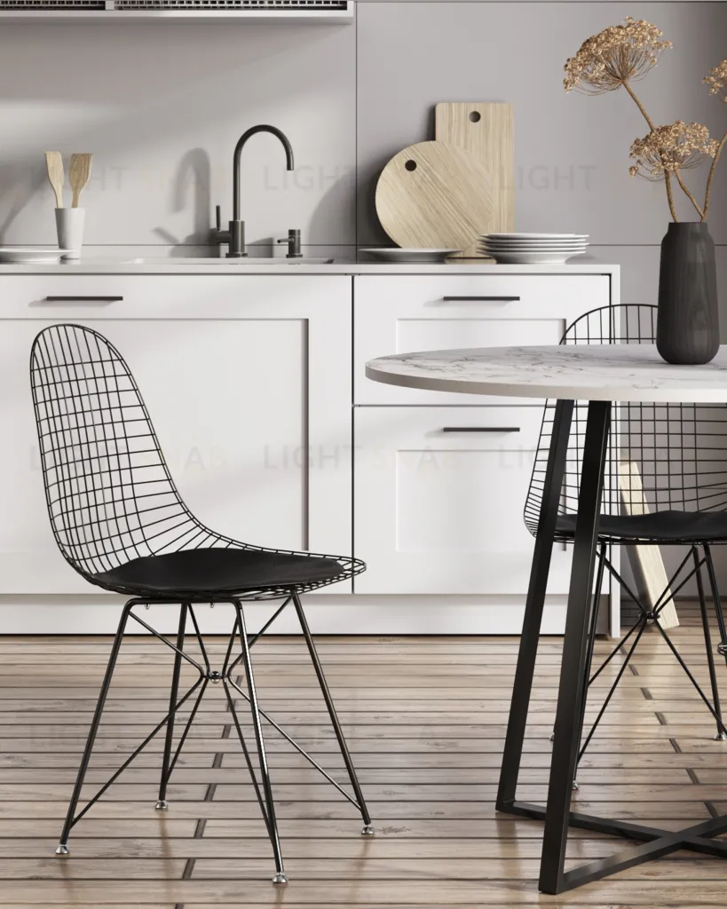 Стул обеденный Eiffel черный с черной подушкой УТ000004229