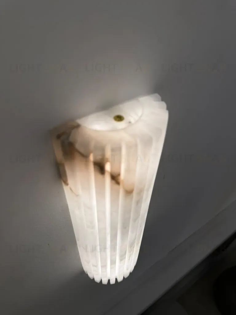 Настенный светильник DL-6485W 30cm Brass / White Alabaster DL-6485W/S