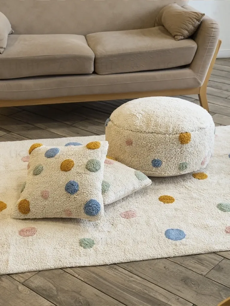 Подушка-пуф Lillaland Lovely Dots 50х30 504188