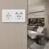 Розетка двойная (двухпостовая) с/з и шторками + USB Arte Milano SET16-2-47-1-40-1 white SET16-2-47-1-40-1 white - 2