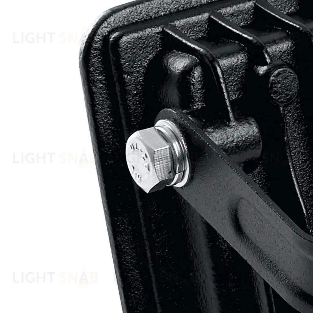 Светодиодный прожектор Feron LL920 30W 32101 32101