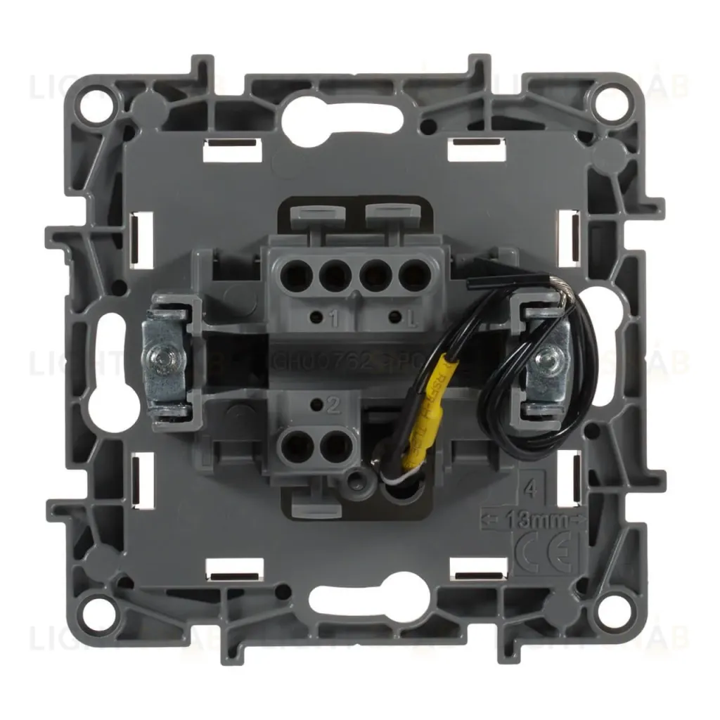 Переключатель одноклавишный Legrand Etika с подсветкой 10A 250V белый 672215 672215