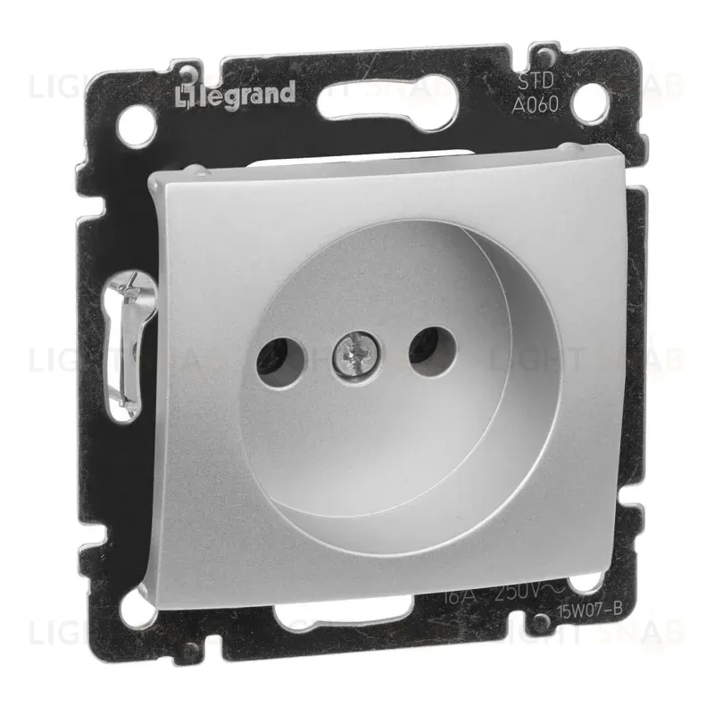 Розетка 2К Legrand Valena 16A 250V б/з винтовой зажим алюминий 770116 770116