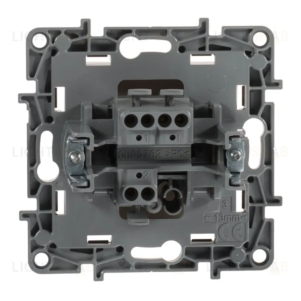 Переключатель одноклавишный Legrand Etika 10A 250V слоновая кость 672300 672300