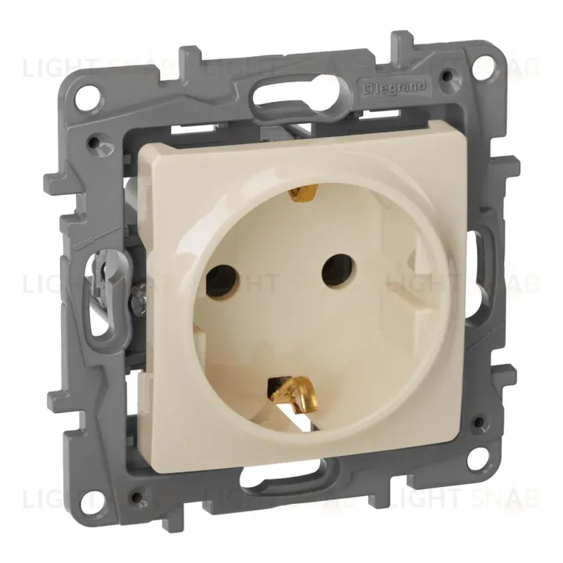 Розетка 2К+З Legrand Etika 16A 250V с/з винтовой зажим немецкий стандарт слоновая кость 672321 672321