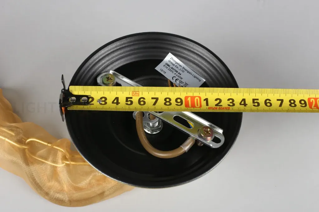 Подвесная люстра Omnilux OML-94706-04 OML-94706-04