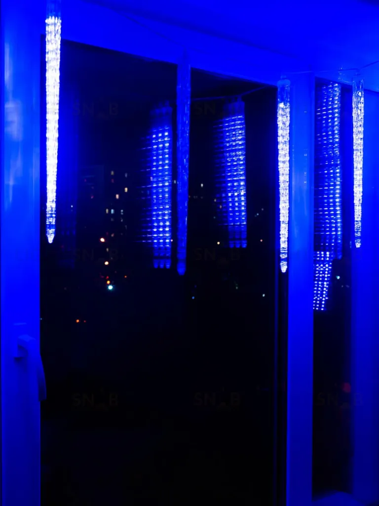 Светодиодная гирлянда (11125) Uniel занавес Сосульки 220V синий ULD-E3005-300/DTK BLUE IP44 ICICLE ULD-E3005-300/DTK BLUE IP44 ICICLE