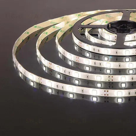 Светодиодная влагозащищенная лента Elektrostandard 7,2W/m 30LED/m 5050SMD дневной белый 5M 4690389154904 a050584 4690389154904