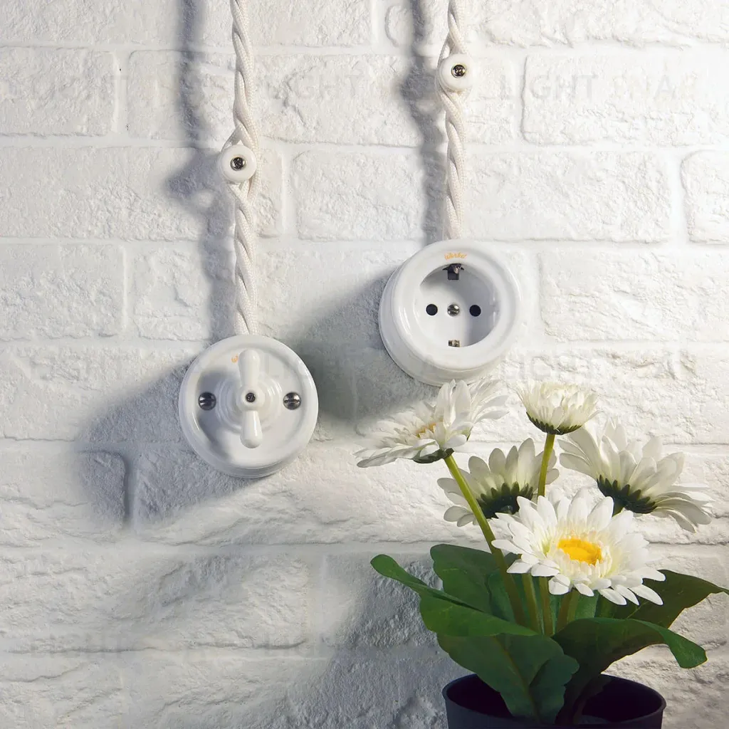 Комплект изоляторов Werkel без винта 50 шт. Ретро белый W6431301 4690389166167 4690389166167