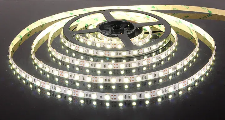 Светодиодная лента Elektrostandard 12V 14,4W 60Led 5050 IP20 холодный белый, 5м 4690389040177 4690389040177