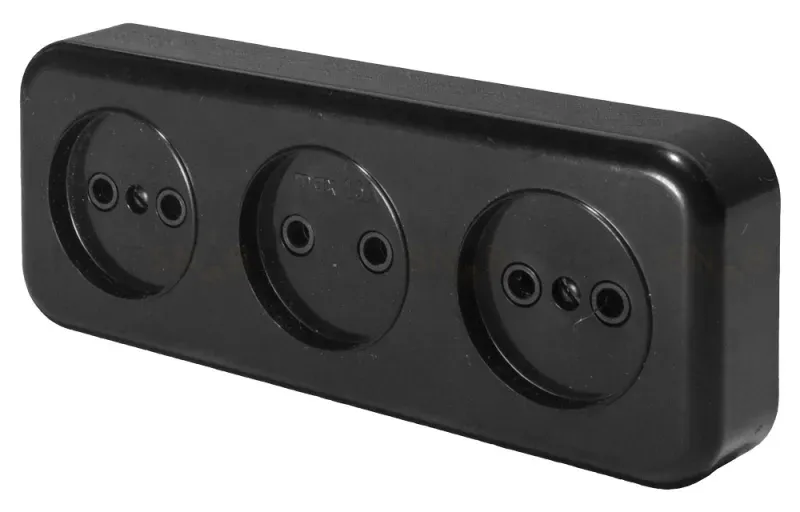 Розетка 3-местная Stekker PST16-50-20 (RA 16-344-Ч) 39700 39700