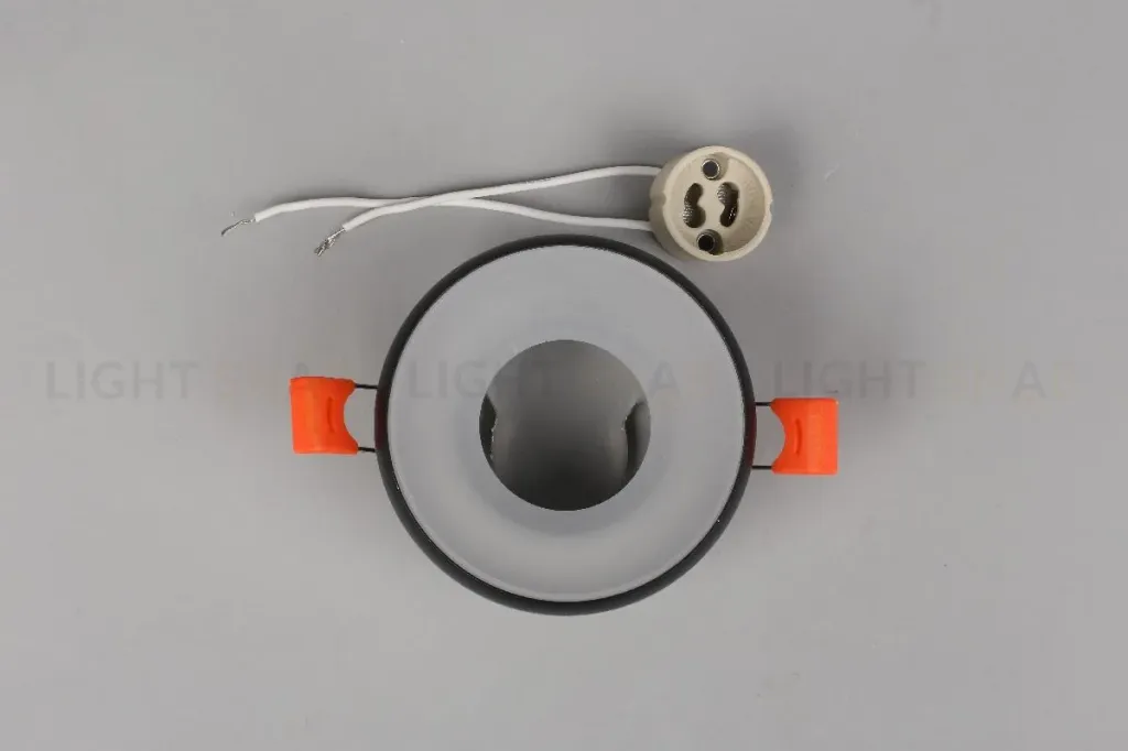 Встраиваемый светильник Omnilux Genova OML-102819-01 OML-102819-01
