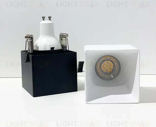 Встраиваемый светильник Italline DL 3024 white DL 3024 white