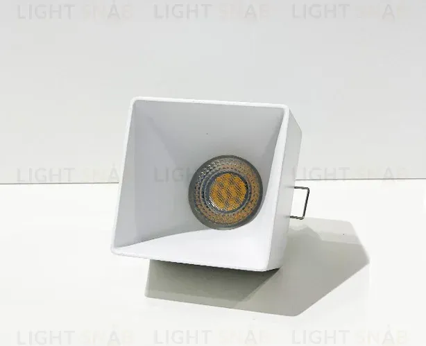 Встраиваемый светильник Italline DL 3024 white DL 3024 white