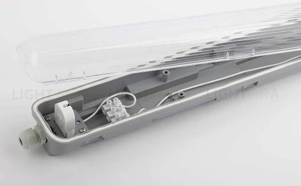 Настенно-потолочный светильник ЭРА SPP-101 SPP-101-0-001-120 Б0043655 Б0043655
