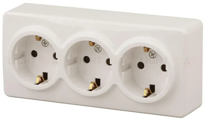 Розетка ЭРА Эксперт 3х2P E Schuko 16A 250V 11-2208-02 Б0020701 Б0020701