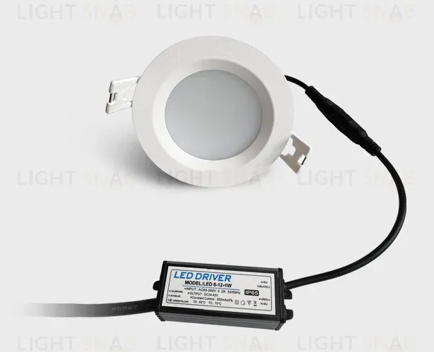 Встраиваемый светильник Italline IT08-8018 white 4000K IT08-8018 white 4000K
