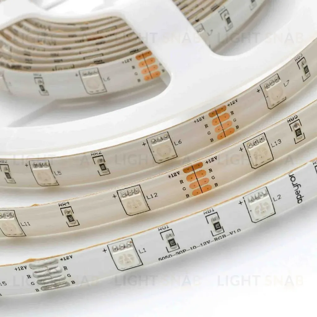 Светодиодная влагозащищенная лента Apeyron 12В 5050 7,2Вт/м RGB 5м IP65 00-41 00-41